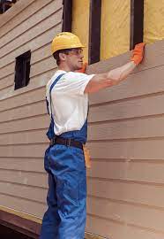 How To Choose The Right Materials for Your Siding Installation in 'Kingston, RI